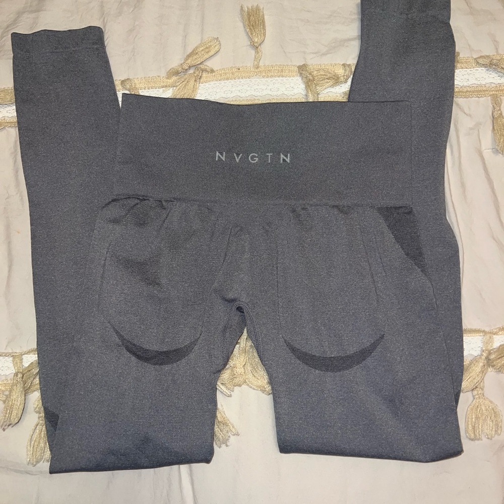 NVGTN Charcoal High-Waisted Leggings